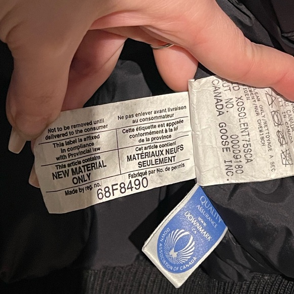 Canada Goose Chilliwack Bomber PBI 💙 XS - Picture 17 of 17